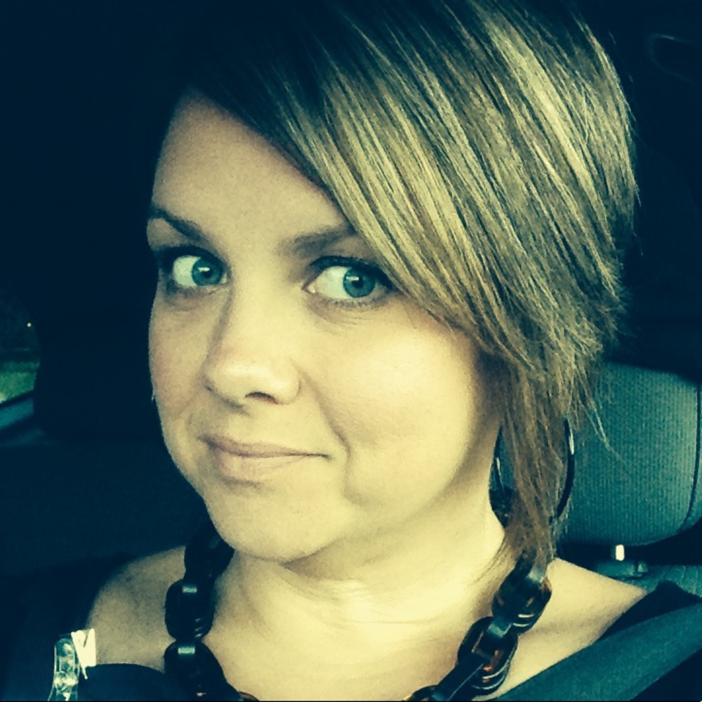 Meet your Posher, Nicole